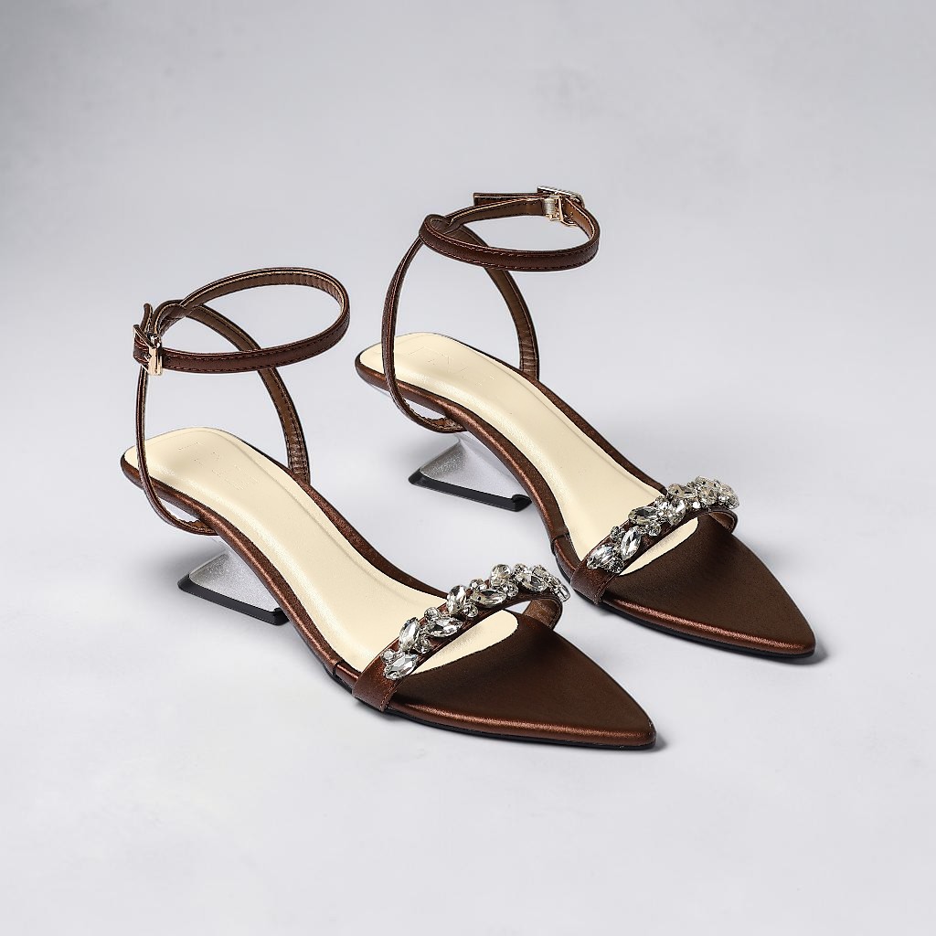 Giày Sandal Cao Gót 5cm Quai Mảnh Đính Đá Mũi Nhọn Thời Trang Pixie H439