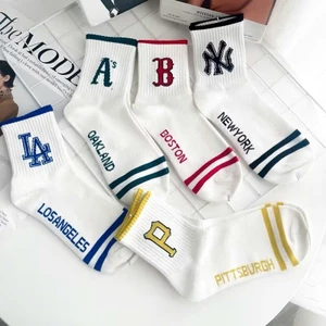 Tất Vớ MLB Unisex Cổ Cao Thể Thao Hàn Quốc Co Giãn Thấm Hút Tốt Phối Sneaker Nam Nữ Hot Trend 2026