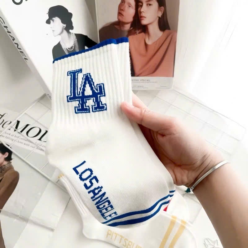 Tất Vớ MLB Unisex Cổ Cao Thể Thao Hàn Quốc Co Giãn Thấm Hút Tốt Phối Sneaker Nam Nữ Hot Trend 2026