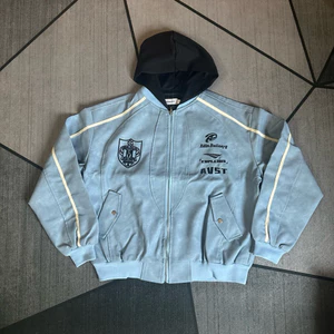 Áo khoác phối layer mũ trông , jacket 2 phối màu độc lạ phong cách
