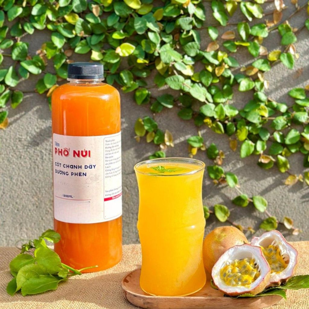 1000 ML Nước Cốt Chanh Dây Đường Phèn – Tiệm Phố Núi