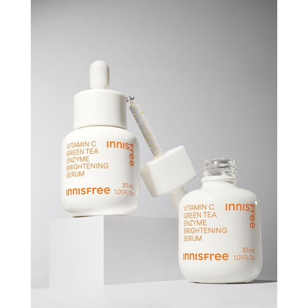 [1+1] Serum Vitamin C INNISFREE Green Tea Enzyme Brightening Serum 30ml + 30ml (Set 2 Chai) - Dưỡng sáng, mờ thâm [MP53]