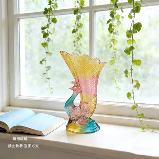 Bình Thuỷ Tinh công phong thủy hình chim công sang xịn