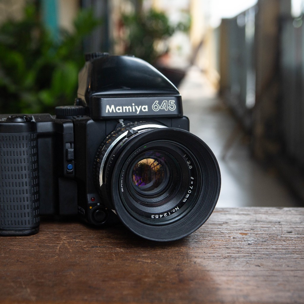 Mamiya M645 Super - Mamiya Sekor C 70mm f/2.8 [Medium Format|120mm