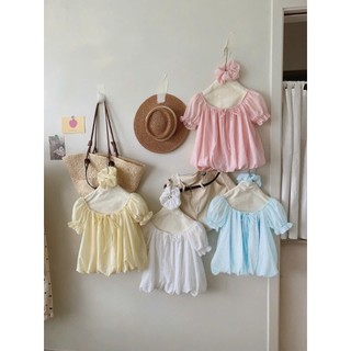 Áo Sơ Mi Nữ Babydoll Cổ Tròn Tay Bồng Gấu Bí Áo Trễ Vai Vải Xốp Kèm Dây Buộc Tóc Dễ Thương - Cakecat
