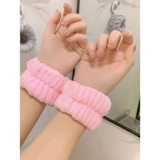 Set 3 Món Băng Đô Nơ Và Bông Đeo Tay Rửa Mặt, Tẩy Trang Chống Ướt Áo, Ướt Tóc Cotton Mềm Mại Thấm Nước