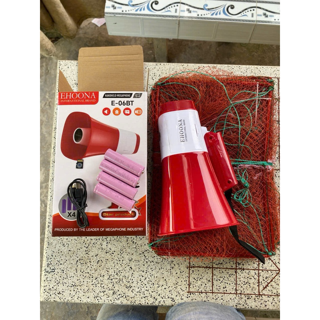 combo loa túc ếch 4 pin vuông EHOONA 80W kèm thẻ nhớ và lưới 5 mét
