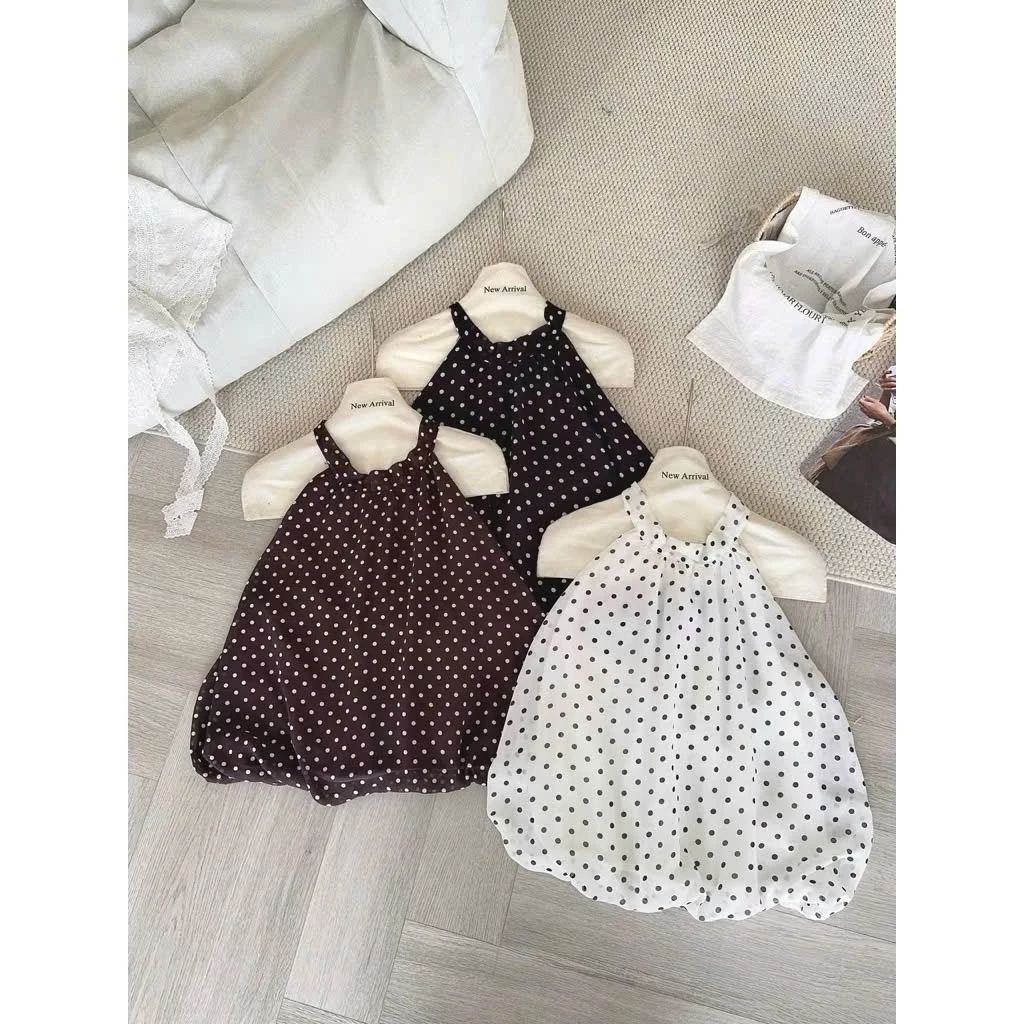 Áo cổ yếm voan tơ họa tiết chấm bi nhỏ hở lưng dáng bí chất liệu mềm mại hai lớp