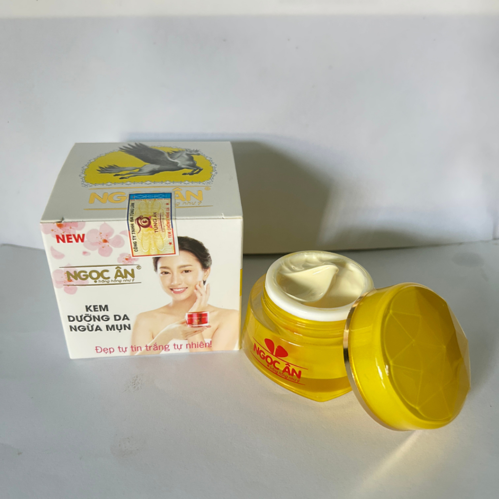 Kem Ngọc Ân Dưỡng Trắng Da Ngừa Mụn Hỗ Trợ Cấp Ẩm Cho Da Collagen 10g (Trắng Vàng)