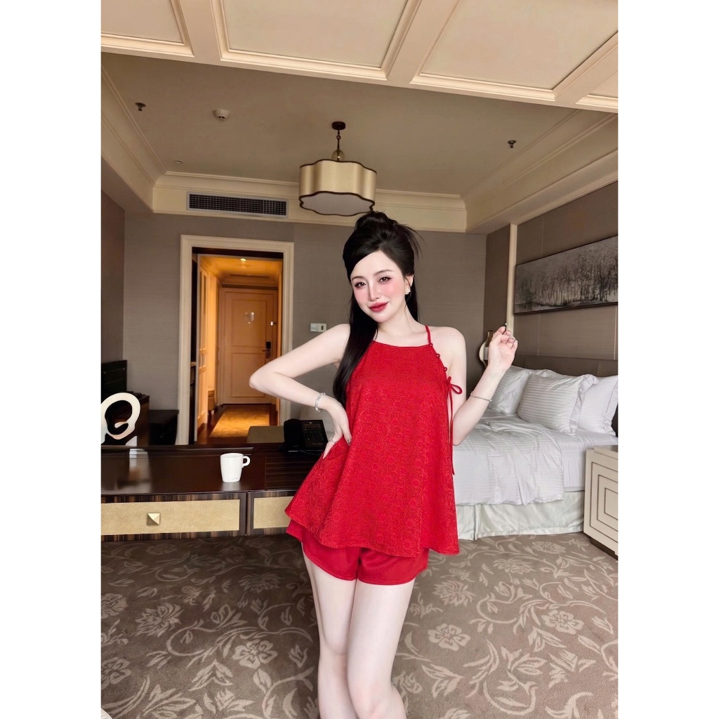 Bộ đùi yếm nữ VY LINH chất liệu gấm họa tiết hoa lá (TÙY LÔ) phối quần lụa latin thoáng mát,thoải mái,trẻ trung S1251