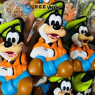 Đồ chơi Mô hình Disney Goofy ngồi bằng nhựa mềm cao cấp, kiểu dáng cổ điển - BEEVNXK