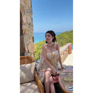 Đầm cúp ngực voan hoa xoè kèm khăn Đoàn Thương