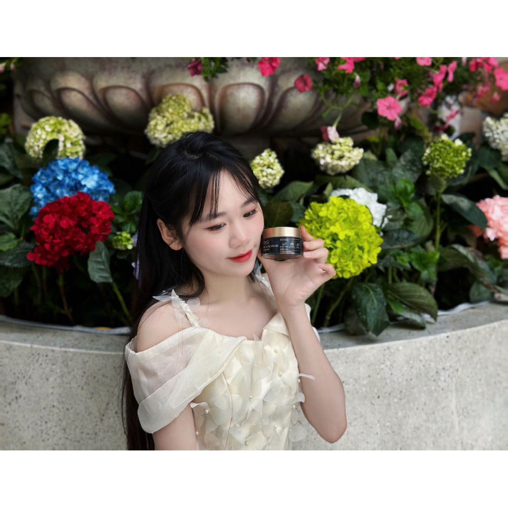 Kem Dưỡng Dr.G Black Snail Cream 50ml | Chứa Tinh Chất Ốc Sên Đen Và Keo Ong | Hàn Quốc