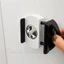 Kẹp treo ổ điện/remote điều khiển hút tường gọn gàng không khoan vít