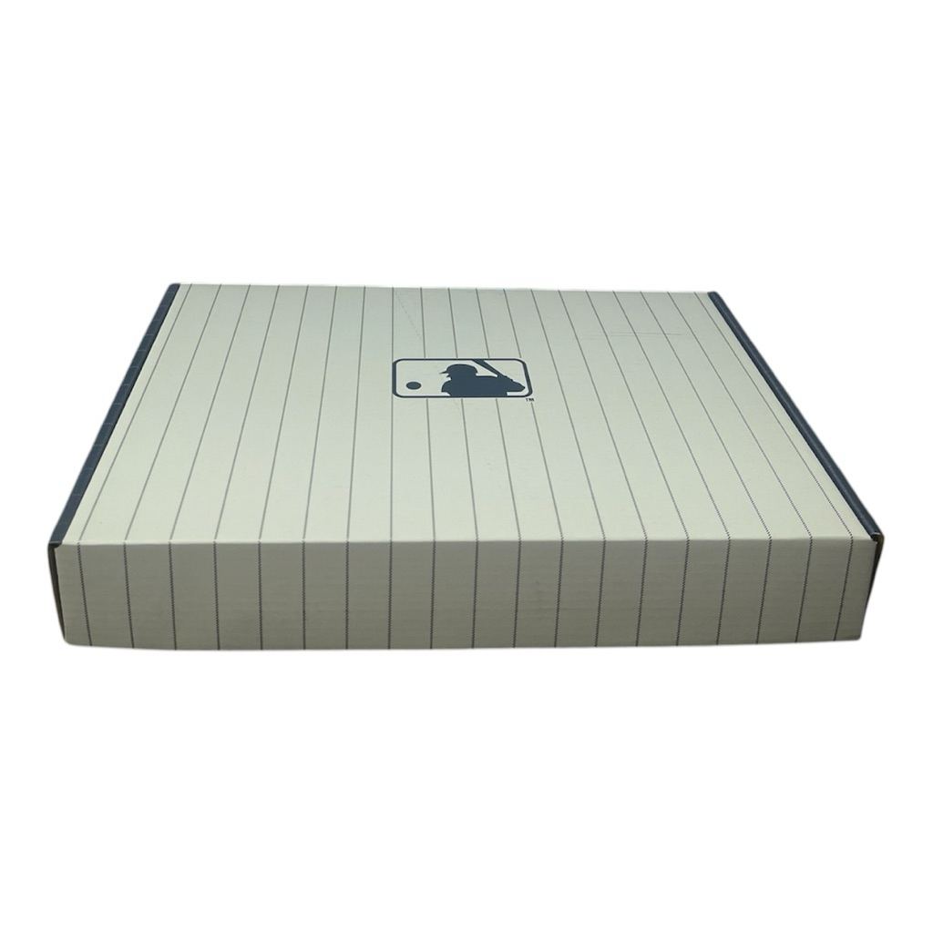 Hộp Giấy MLB- Hộp Quà đựng bộ đồ sang trọng, lịch sự-Ảnh thật.