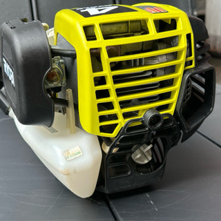 Máy Cắt Cỏ Ryobi 4 Thì – Động Cơ Khỏe, Tiết Kiệm Nhiên Liệu – Hàng Bãi Tuyển Chọn