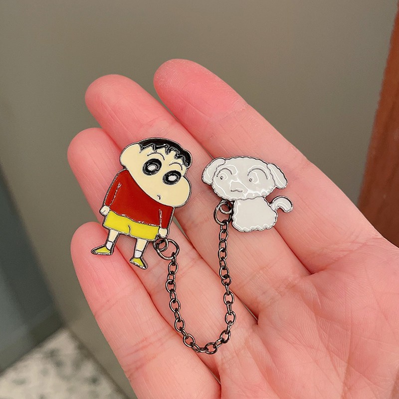 Huy Hiệu áo Shin Crayon Kéo Bánh Xe, Huy Hiệu Dây Chuyền độc đáo, Phụ Kiện Trang Phục Anime