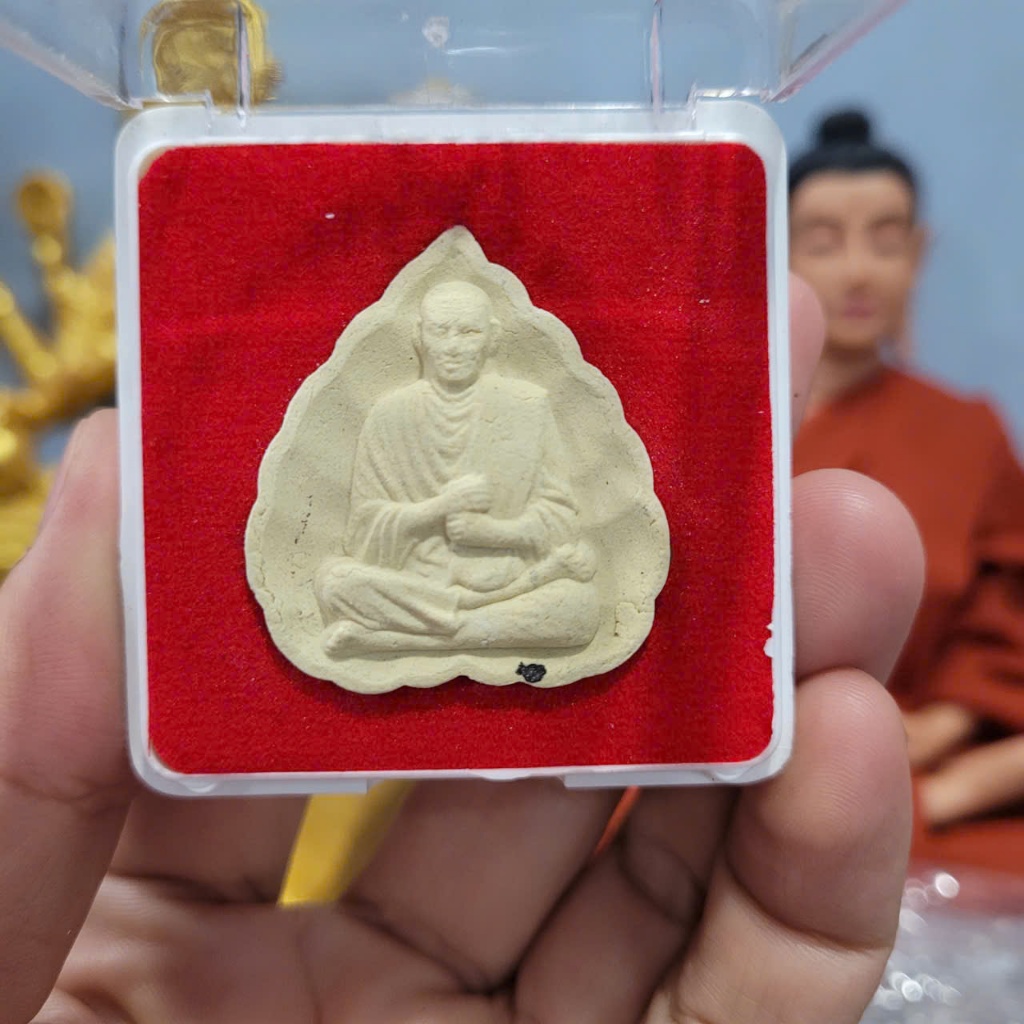 Vật Phẩm Trang Trí Pra Somdej 5cm Mẫu Mới Bền Đẹp Giúp Bạn Cảm Thấy Thư Thái Hơn
