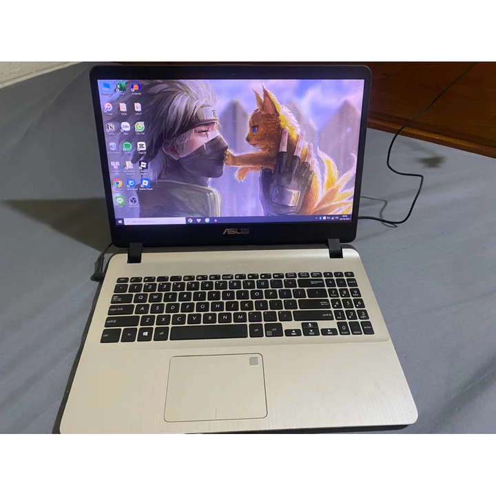 Laptop ASUS cũ, Ram 4gb, ssd 256gb, màn hình 15.6 inch phù hợp học tập, lướt web, máy cắm trực tiếp, pin chai