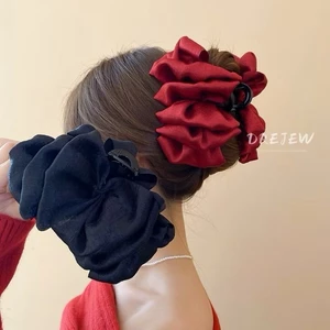 Kẹp Tóc Hoa Xếp Ly Satin Đỏ Đô Cao Cấp – Kẹp Càng Cua Big Size Phong Cách Hàn Quốc
