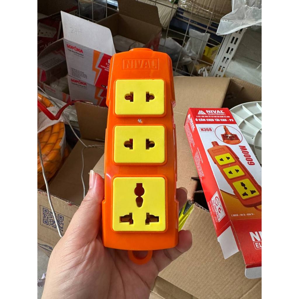 Ổ cắm điện, ổ cắm đa năng Nival 6000W 2 lỗ 3 lỗ chịu tải cao chống cháy chống vỡ