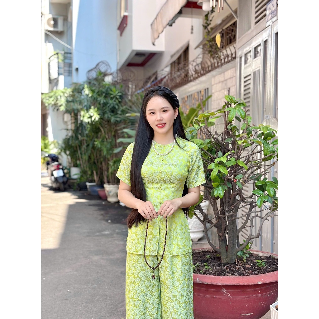 B.a193- (FROM DÁNG DÀI) ÁO BÀ BA GẤM HOA NHÀI ÁNH NGỌC DỆT XINH TAY NGẮN NÚT NGỌC TRAI DÂY KÉO