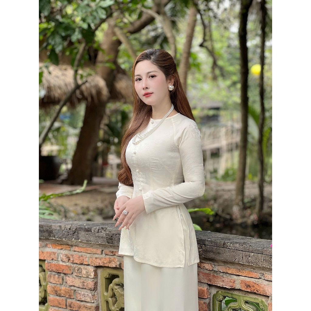 B.A183 - Áo Bà Ba Gấm Tơ Dệt Hoa Lá Trúc Cổ Tròn Nút Nụ Bọc Dây Kéo Tay Dài ( QUẦN NGỌC TRAI )