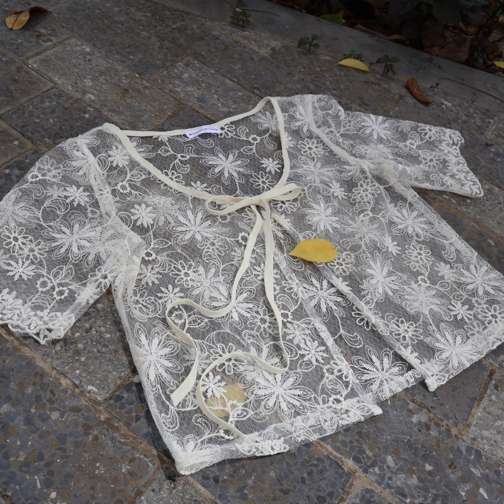 [Borecole] Manu Cardigan - hoa nhỏ, voan hàn mịn