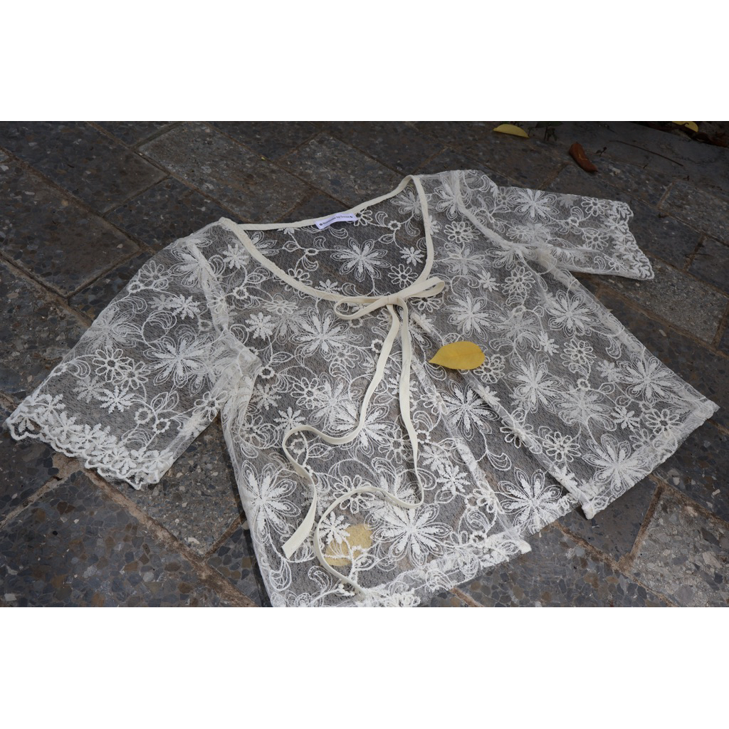 [Borecole] Manu Cardigan - hoa nhỏ, voan hàn mịn