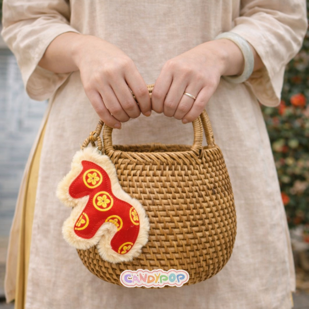 Charm ngựa Mã Mây May Mắn họa tiết đồng tiền hoa mai tài lộc - Móc khóa phụ kiện treo túi xách, ba lô - Quà tặng ý nghĩa