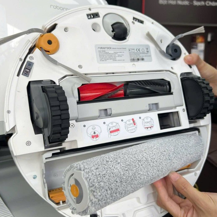 Robot hút bụi lau nhà Roborock Curv 2 Flow | Curv 2 Pro Lau nước nóng, Hàng Chính Hãng, Bản quốc tế