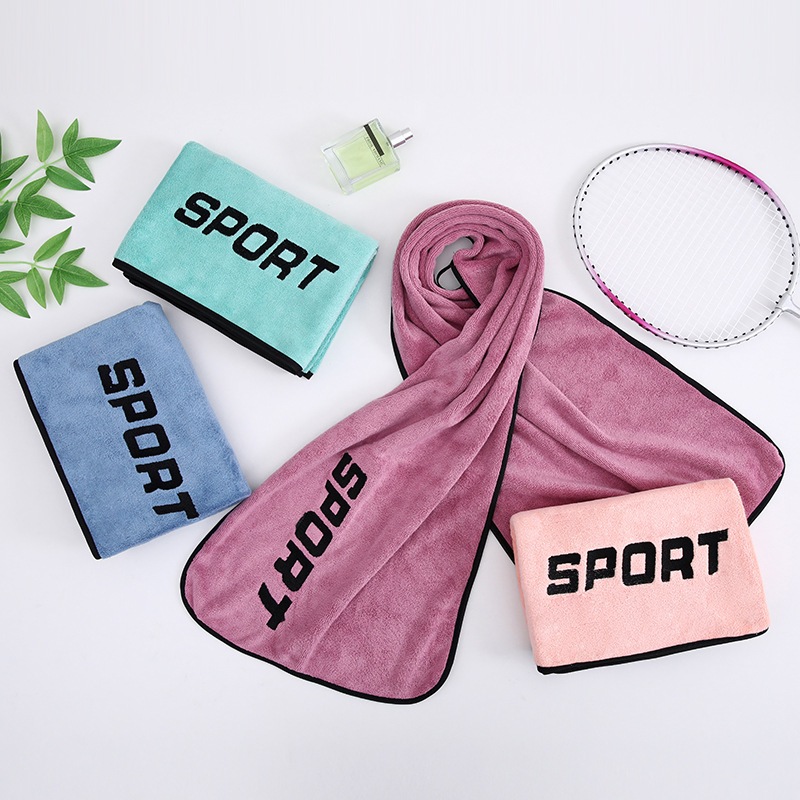 Khăn tập GYM cao cấp chữ SPORT (30x110cm) cực thấm hút mồ hôi và mềm mại.