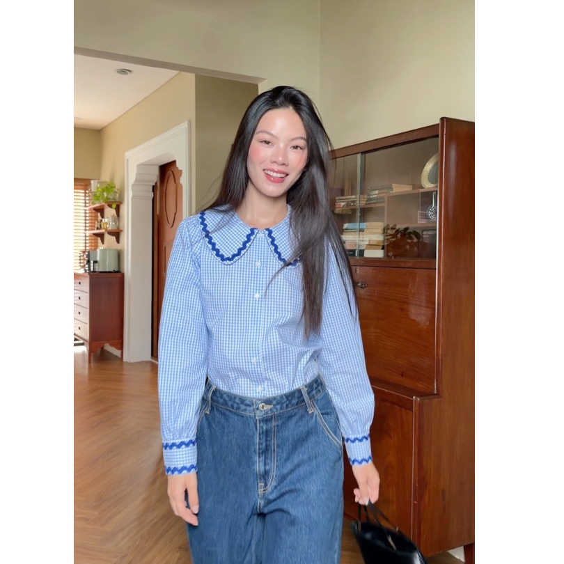 TheBlueTshirt - Áo sơ mi caro tay dài kiểu bèo tay nhún cho nữ - Jessie Shirt - Women