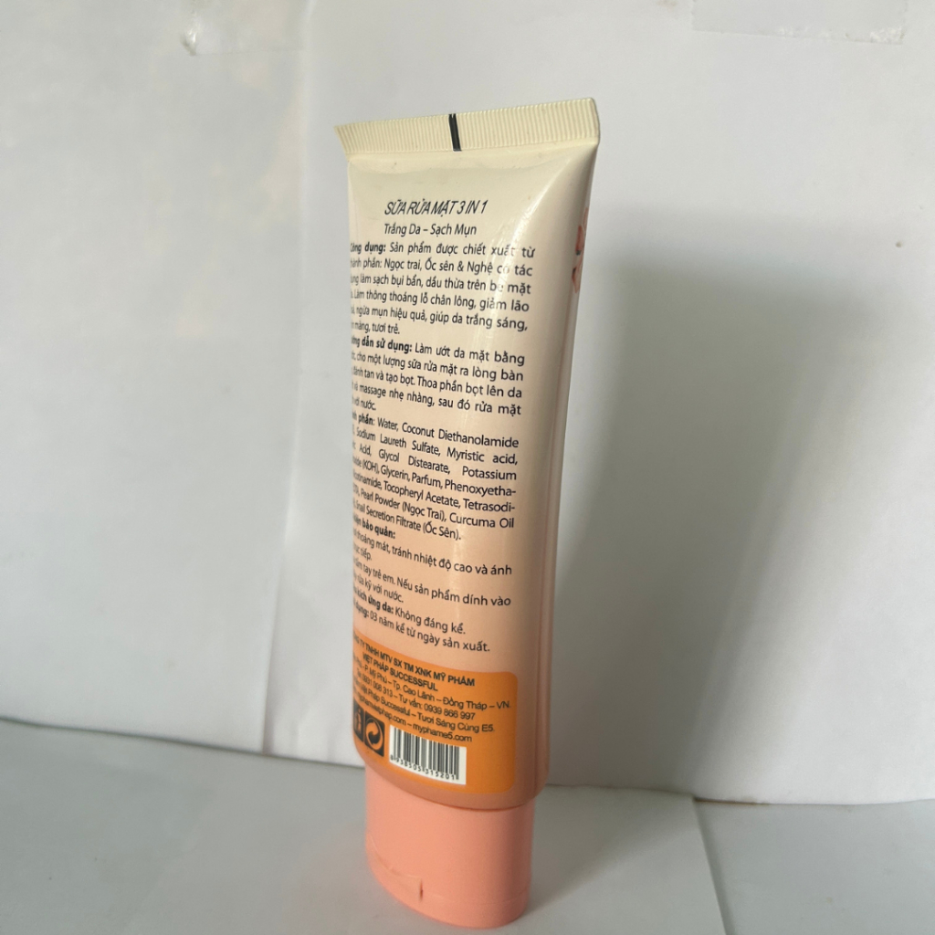 Sữa Rửa Mặt Làm Sạch Bụi Bẩn Bã Nhờn 3in1 E5 Kiềm Dầu Giúp Da Căng Bóng Tự Nhiên 100ml (Hồng)