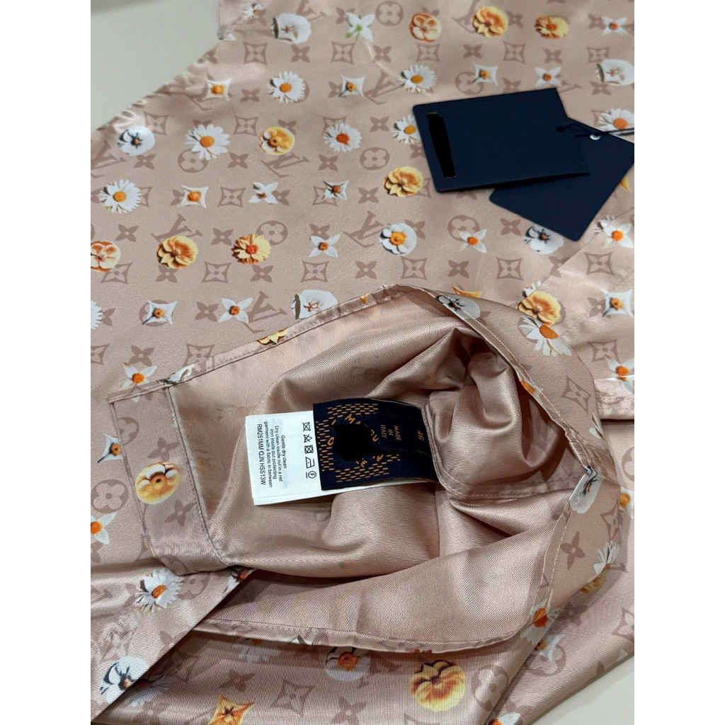 ⚡️[Hight Quality] Áo Sơ Mi Nam Nữ \/ Beige  Ready To - Điểm Nhấn Mono Vàng Nâu Phối Hoa Sang Trọng Loại 1