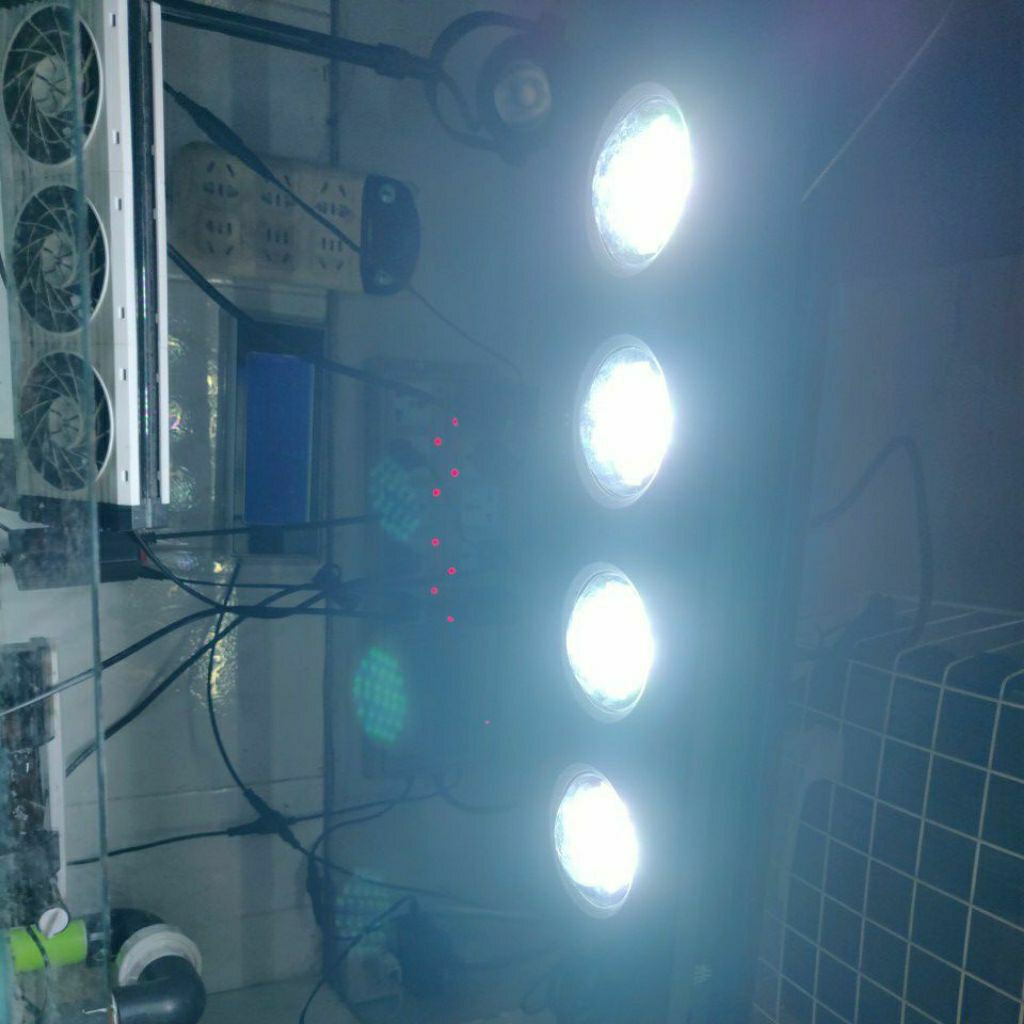 Đèn led Cá Biển WEEK AQUA Z400D PRO CHO HỒ CÁ THỦY SINH VÀ CÁ BIỂN.