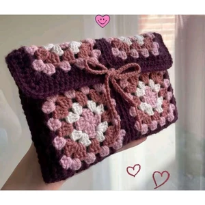 Túi Hoạ Tiết Granny Đựng Sách Điện Thoại Siêu Xinh Túi Móc Len Handmade Màu Sắc Rực Rỡ Phong Cách Handmade