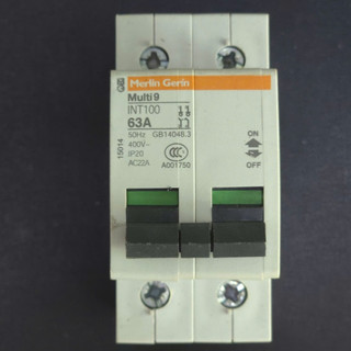 CB Schneider Merlin Gerin Multi9 INT100 2P 63A Lõi Đồng – Aptomat 2 Pha 63A – CB Tổng Tủ Điện Solar/Inverter