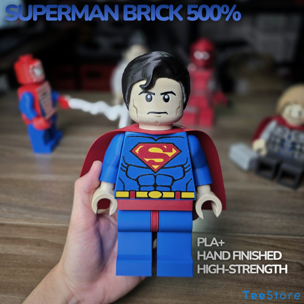 [500%] Mô Hình Brick Siêu Nhân 22cm | Mega Figure 500% PLA+ Decor | Đê Cê Collection