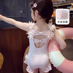 Đồ bơi bé gái liền thân hoa nổi phong cách công chúa Hàn Quốc cho bé diện đi biển