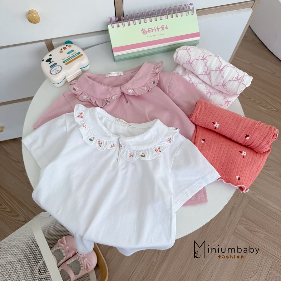 Set bộ cộc tay bé gái Miniumbaby cổ sen hoa viền bèo mix quần dáng suông, chất cotton mềm mát SB2560