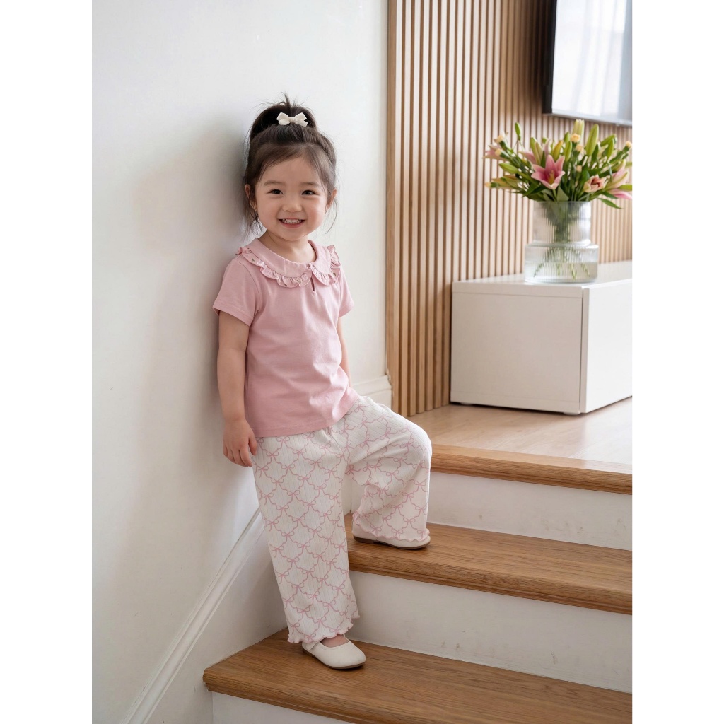 Set bộ cộc tay bé gái Miniumbaby cổ sen hoa viền bèo mix quần dáng suông, chất cotton mềm mát SB2560