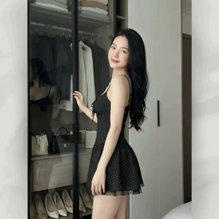Váy chấm bi 2 dây màu đen dáng xòe khoét ngực có lót mút có dây buộc, đầm ngắn tiểu thư tôn dáng trẻ trung mặc đi chơi
