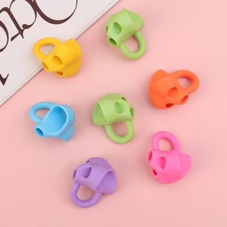 DỤNG CỤ ĐỊNH HÌNH CẦM BÚT CHO BÉ - COMBO 5 CÁI - SILICON MỀM CHỈNH TƯ THẾ CẦM BÚT LUYỆN CHỮ ĐẸP