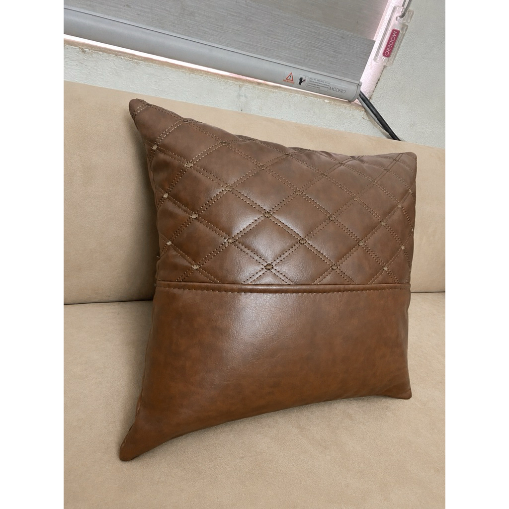 Gối trần trám ngang, Gối ôm, Gối tựa, Gối decor trang trí da Cleo chất lượng.