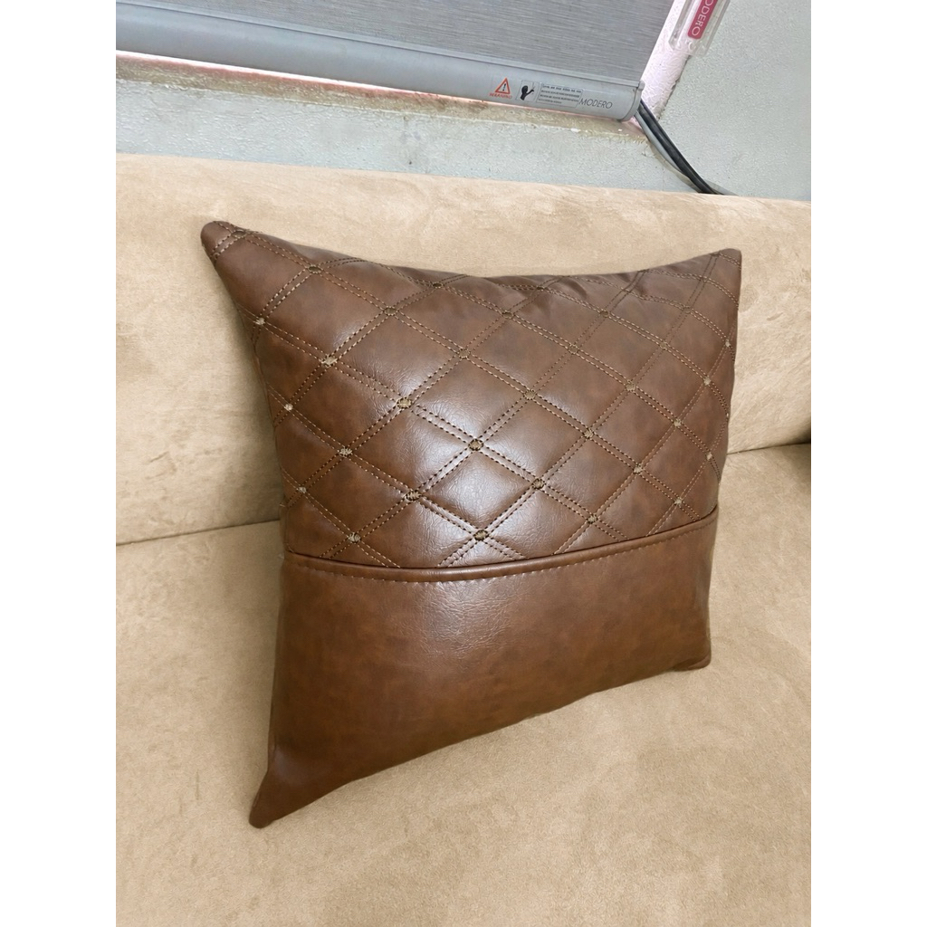 Gối trần trám ngang, Gối ôm, Gối tựa, Gối decor trang trí da Cleo chất lượng.