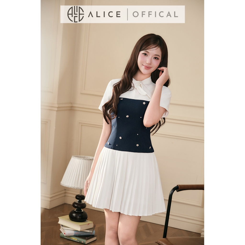Váy Ngắn Tiểu Thư Thanh Lịch Alice Dáng Xòe Phối Màu, Đầm Xếp Li Cổ Đức Thắt Nơ Phối Corset Đính Đá T539