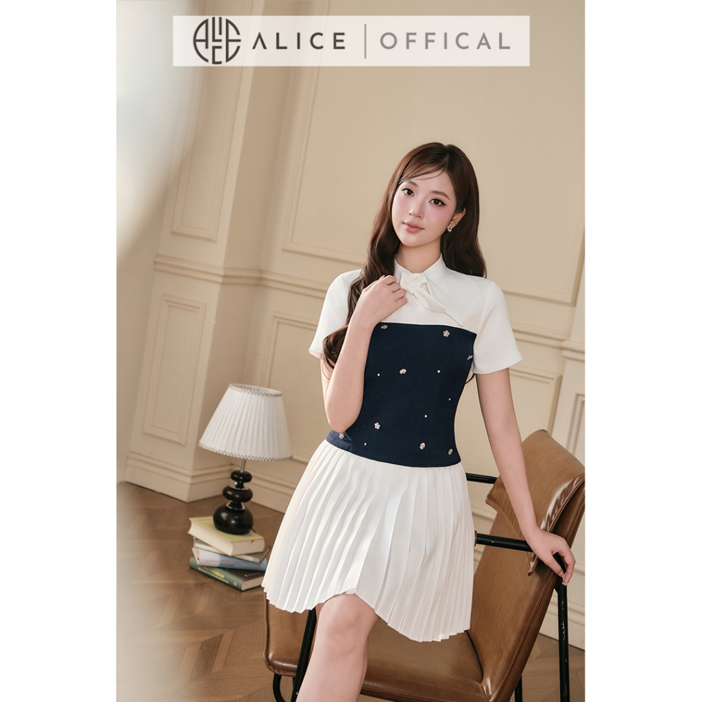 Váy Ngắn Tiểu Thư Thanh Lịch Alice Dáng Xòe Phối Màu, Đầm Xếp Li Cổ Đức Thắt Nơ Phối Corset Đính Đá T539