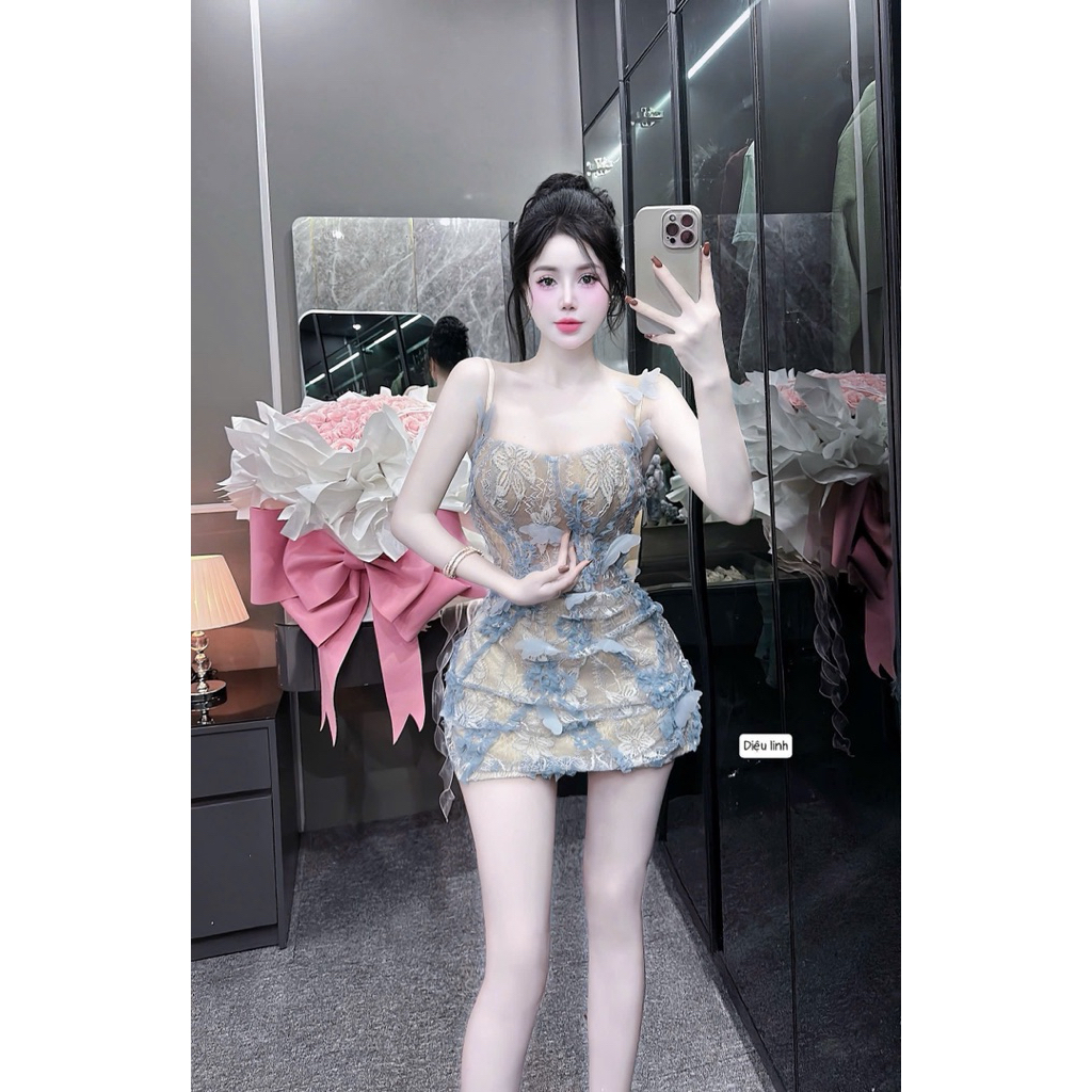 Đầm ren đính lên xinh lắm ạ  S/m