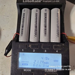 pin 3.7v 18650 lisen dung lượng 2000 combo 4viên